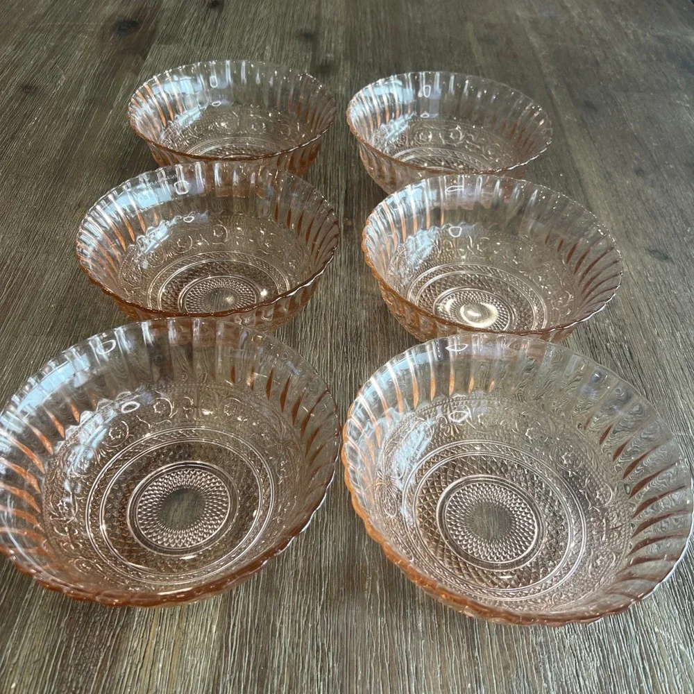 6 Vintage Pink Depression Glass Bowl Diamond Trellis & Fleur de Lis Pattern 7